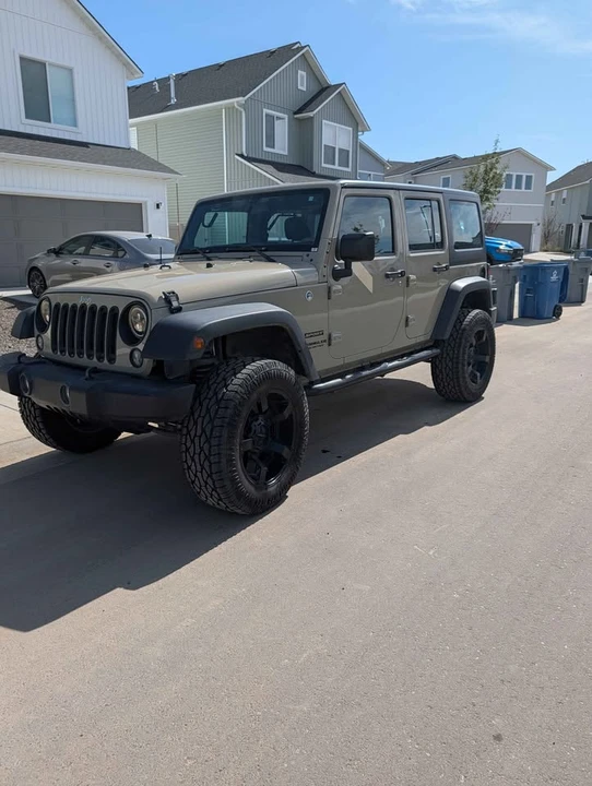 2017 Jeep JK Wrangler - Image 3 of 11