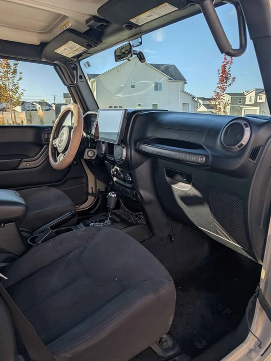 2017 Jeep JK Wrangler - Image 9 of 11