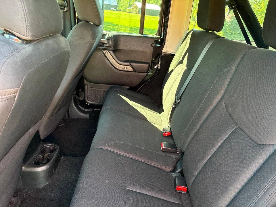 2017 Jeep JK Wrangler - Image 7 of 7