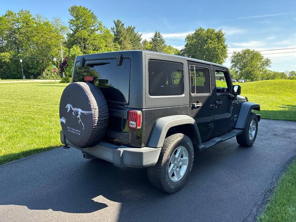 2017 Jeep JK Wrangler - Image 4 of 7