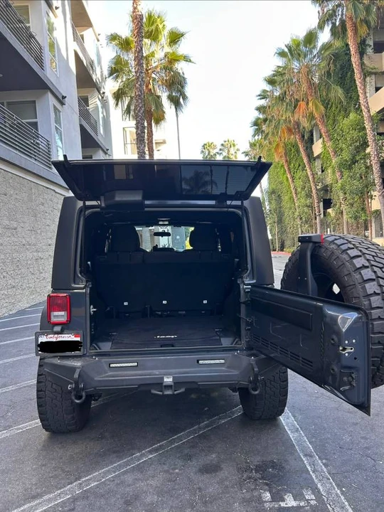 2017 Jeep JK Wrangler - Image 6 of 11