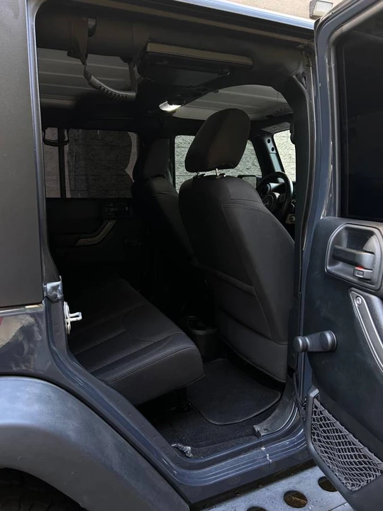 2017 Jeep JK Wrangler - Image 8 of 11