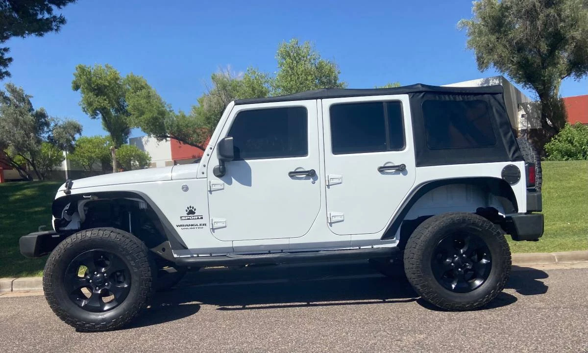 2017 Jeep JK Wrangler - Image 19 of 21