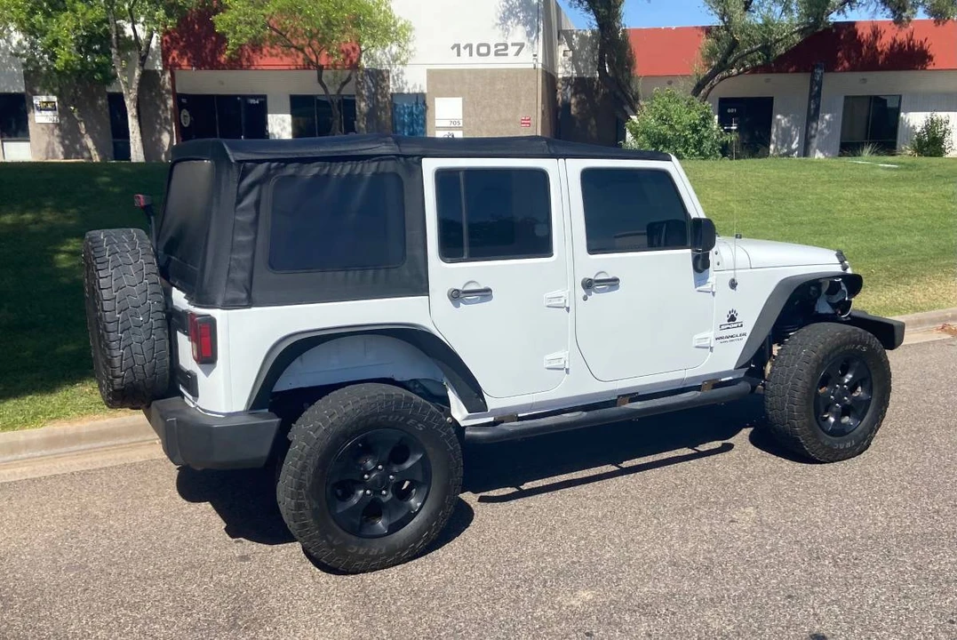 2017 Jeep JK Wrangler - Image 14 of 21