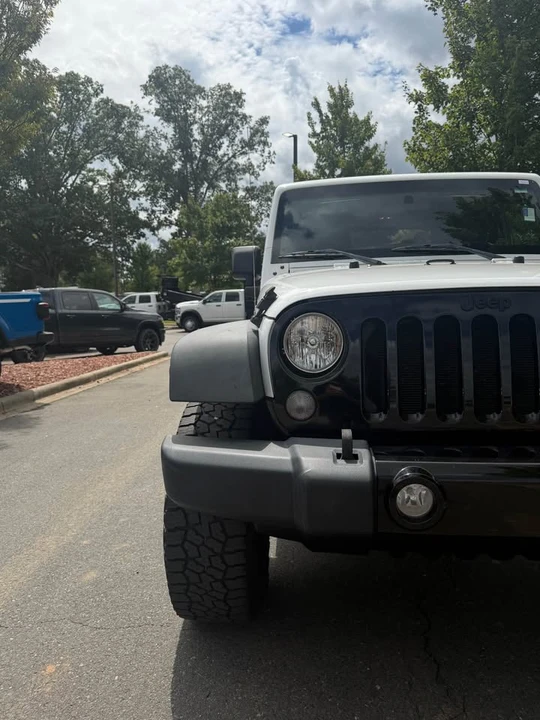 2017 Jeep JK Wrangler - Image 5 of 12