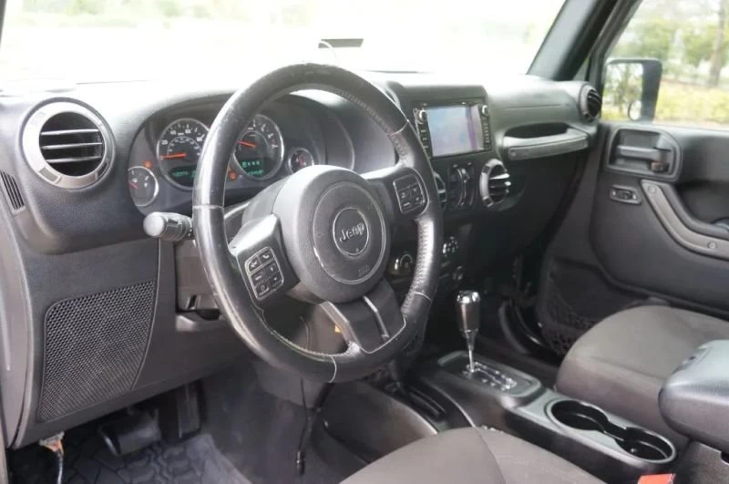 2017 Jeep JK Wrangler - Image 13 of 18