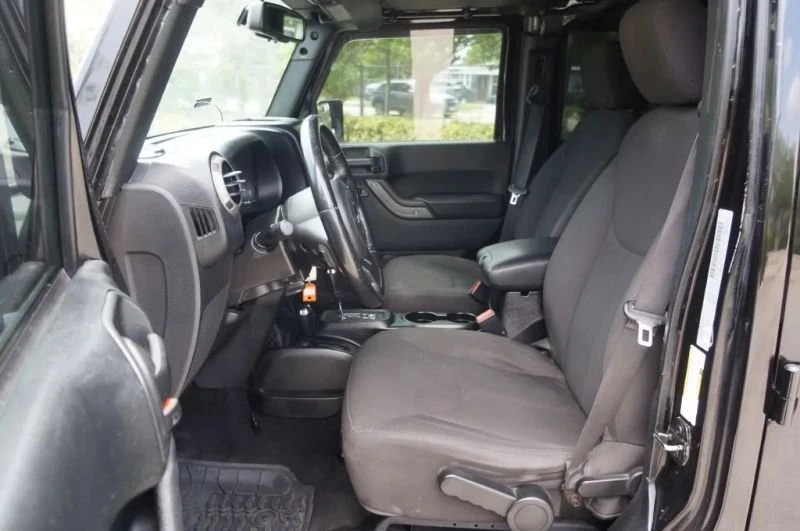 2017 Jeep JK Wrangler - Image 14 of 18