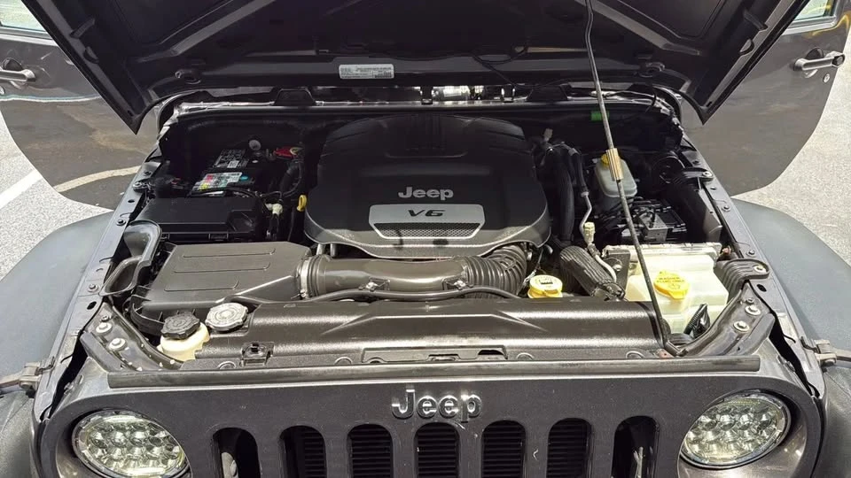 2017 Jeep JK Wrangler - Image 14 of 20