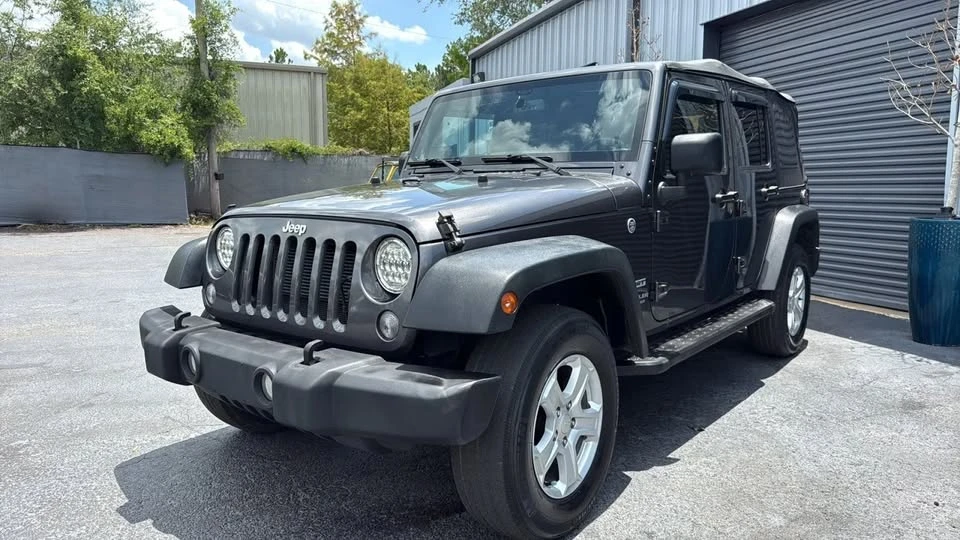 2017 Jeep JK Wrangler - Image 3 of 20