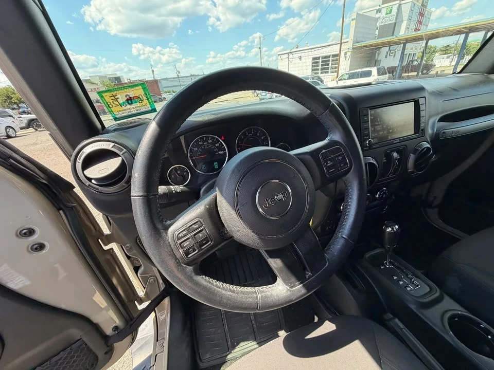 2017 Jeep JK Wrangler - Image 10 of 12