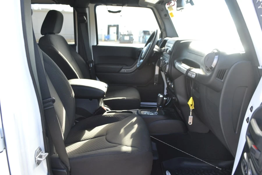 2017 Jeep JK Wrangler - Image 5 of 12