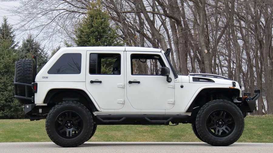 2017 Jeep JK Wrangler - Image 2 of 12