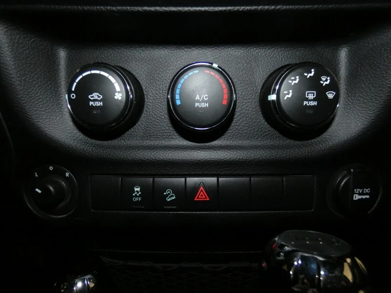 2017 Jeep JK Wrangler - Image 16 of 21