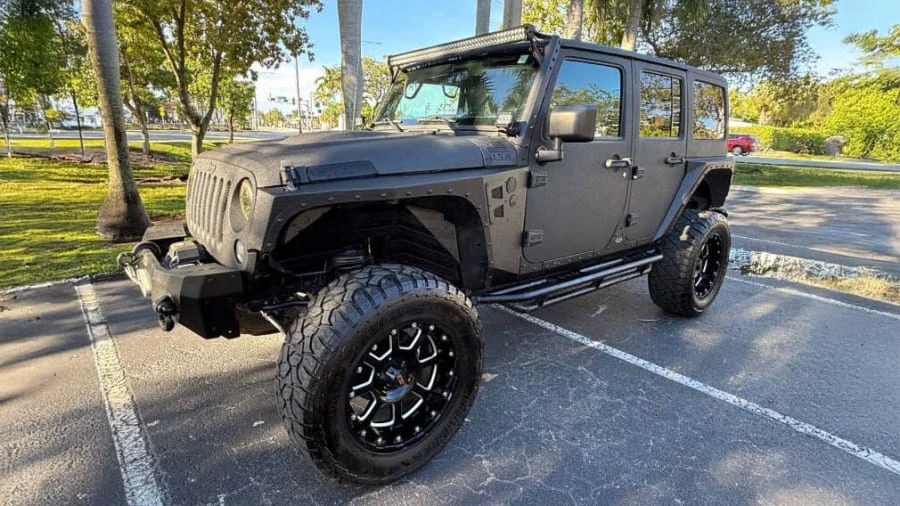 2017 Jeep JK Wrangler - Image 4 of 13