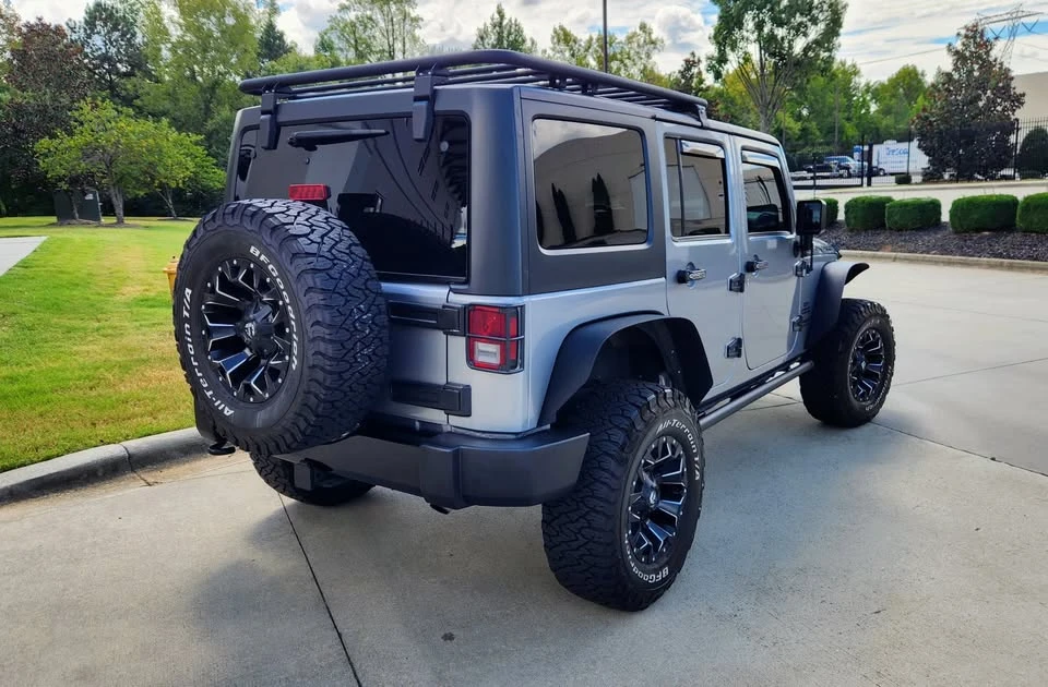 2017 Jeep JK Wrangler - Image 6 of 20