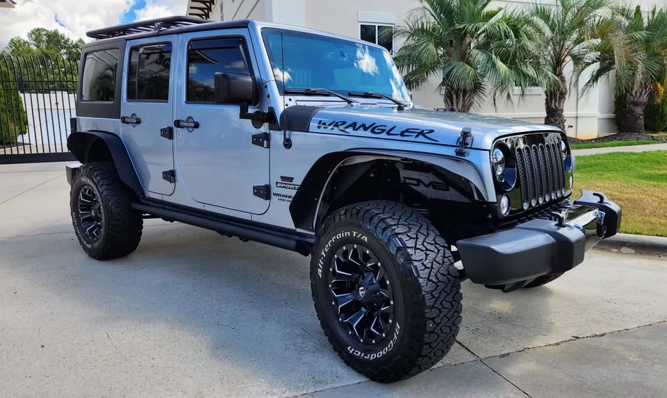 2017 Jeep JK Wrangler - Image 2 of 20