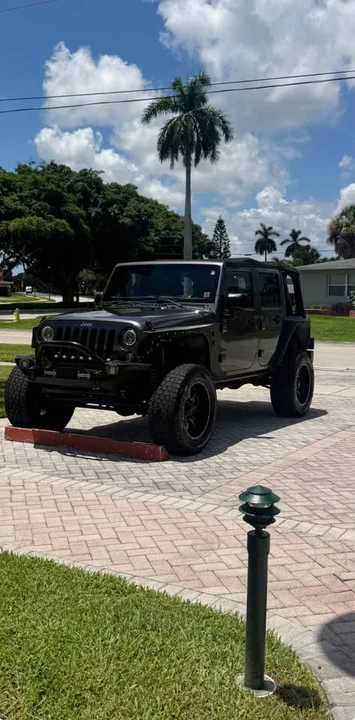 2017 Jeep JK Wrangler - Image 9 of 16