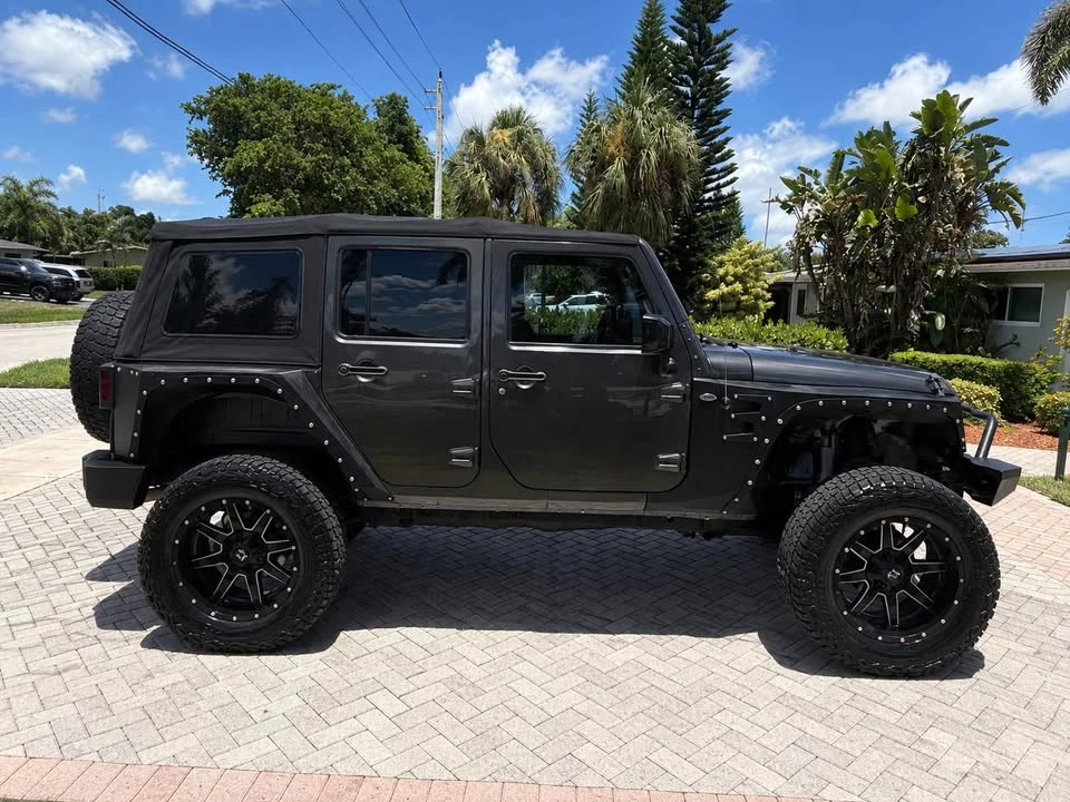 2017 Jeep JK Wrangler - Image 10 of 16