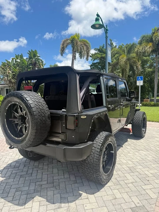 2017 Jeep JK Wrangler - Image 7 of 16