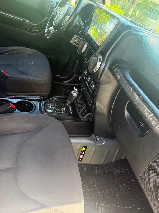 2017 Jeep JK Wrangler - Image 12 of 16