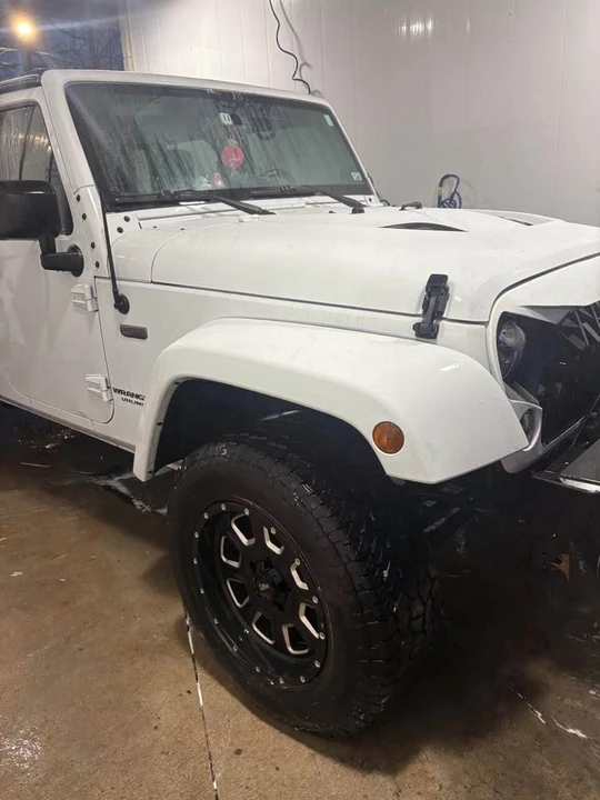 2017 Jeep JK Wrangler - Image 2 of 5