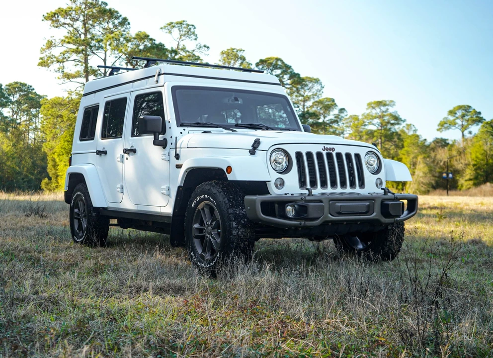 2017 Jeep JK Wrangler - Image 2 of 31