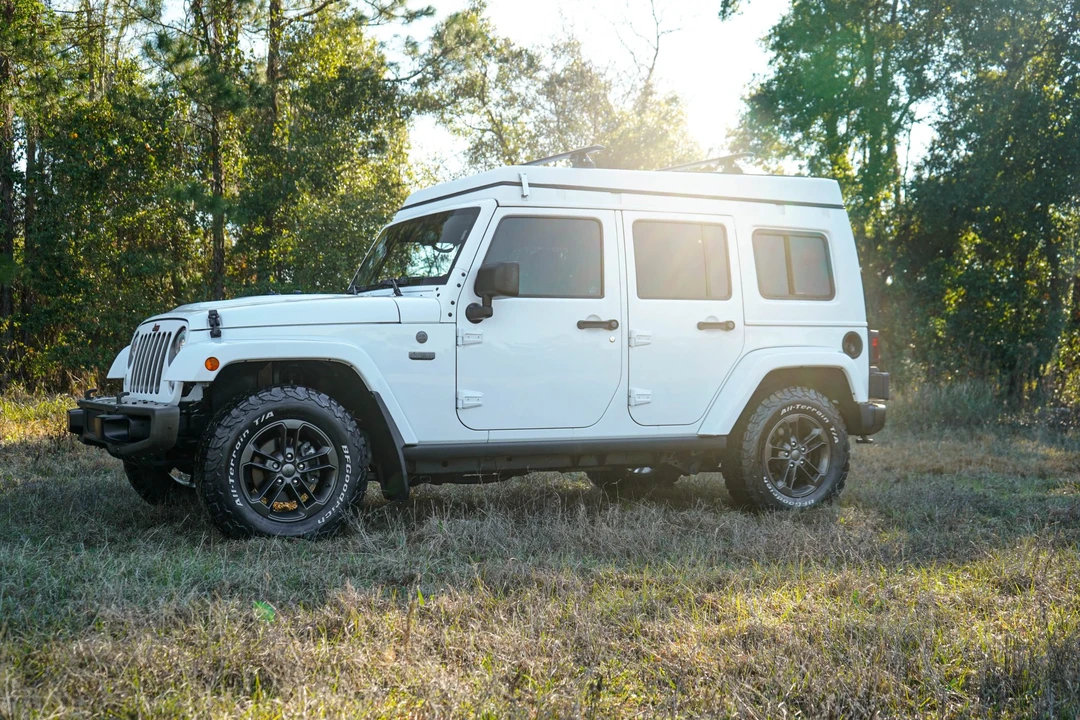 2017 Jeep JK Wrangler - Image 7 of 31