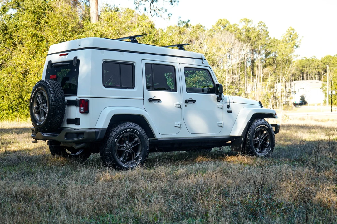 2017 Jeep JK Wrangler - Image 14 of 31