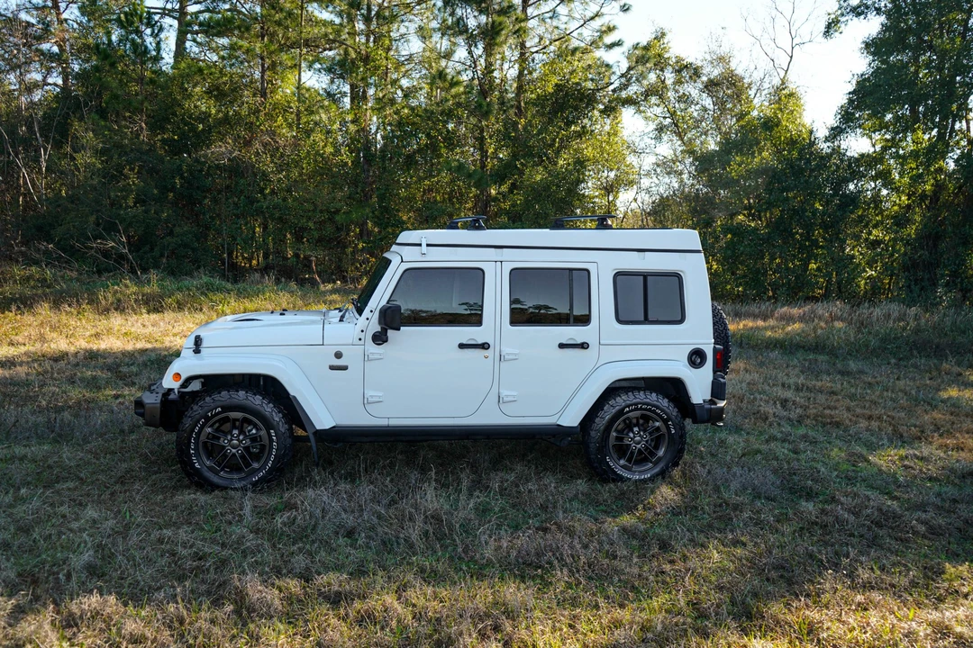 2017 Jeep JK Wrangler - Image 24 of 31