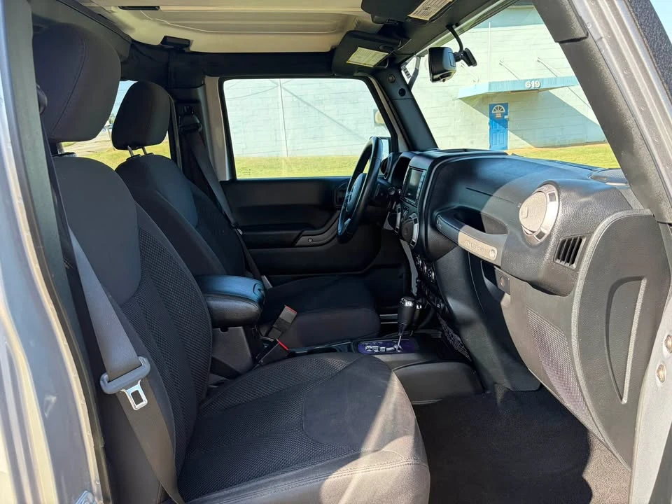 2017 Jeep JK Wrangler - Image 7 of 11