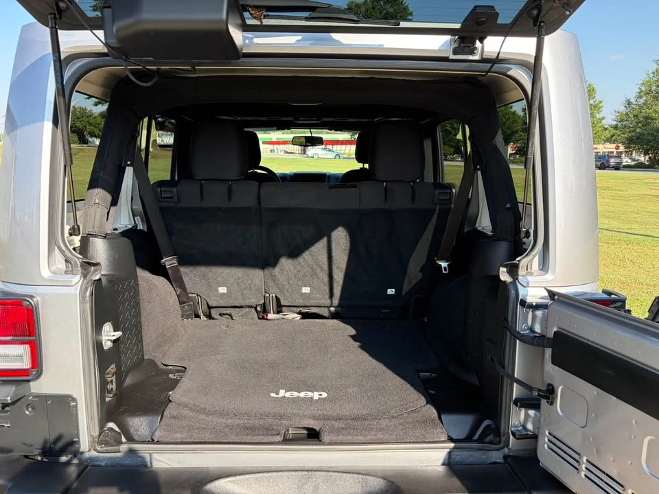2017 Jeep JK Wrangler - Image 9 of 11