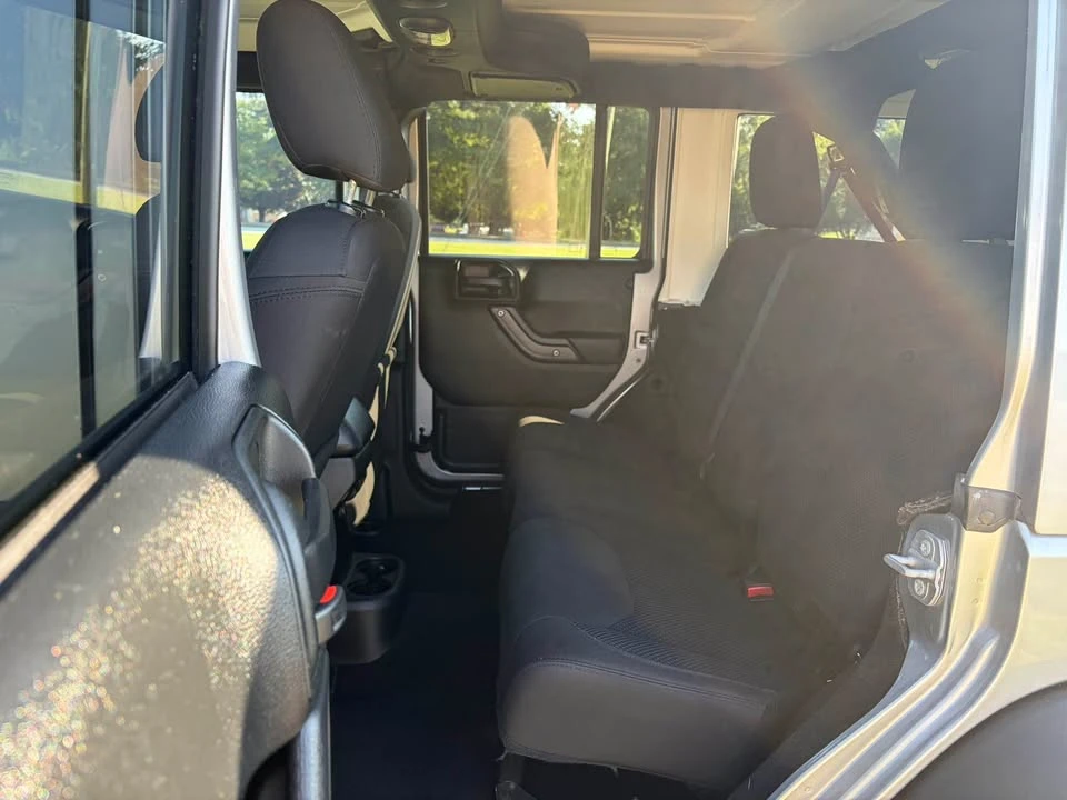 2017 Jeep JK Wrangler - Image 6 of 11