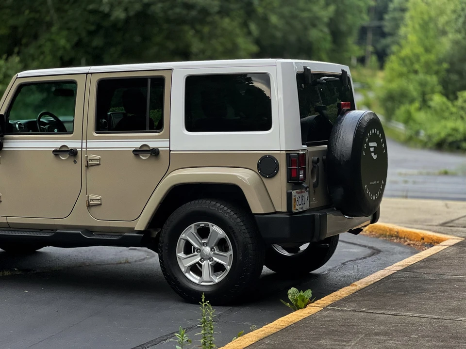 2017 Jeep JK Wrangler - Image 23 of 31