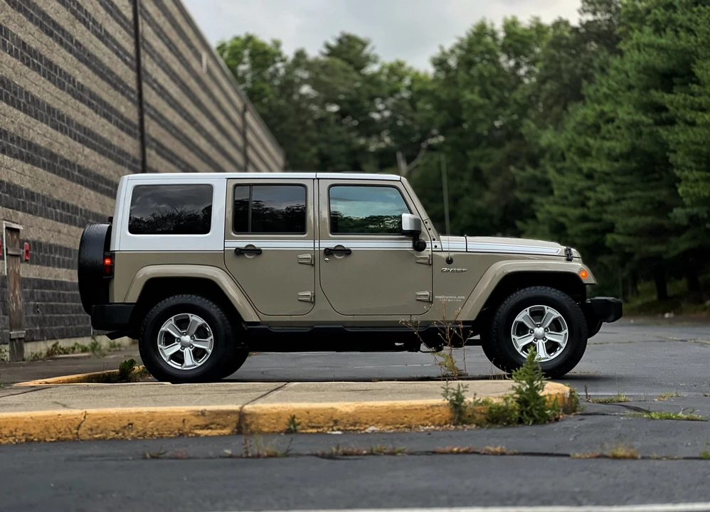 2017 Jeep JK Wrangler - Image 12 of 31