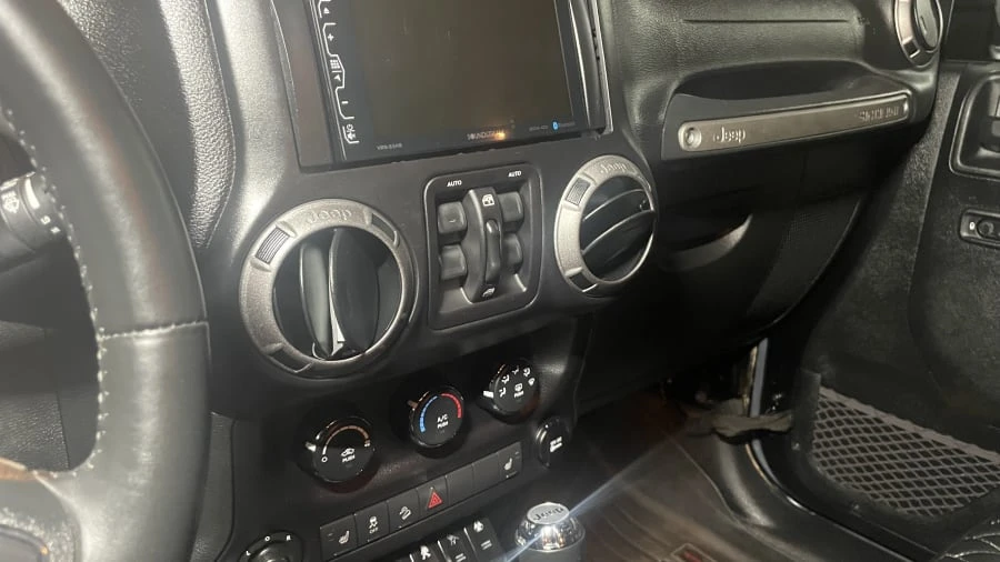 2017 Jeep JK Wrangler - Image 4 of 16