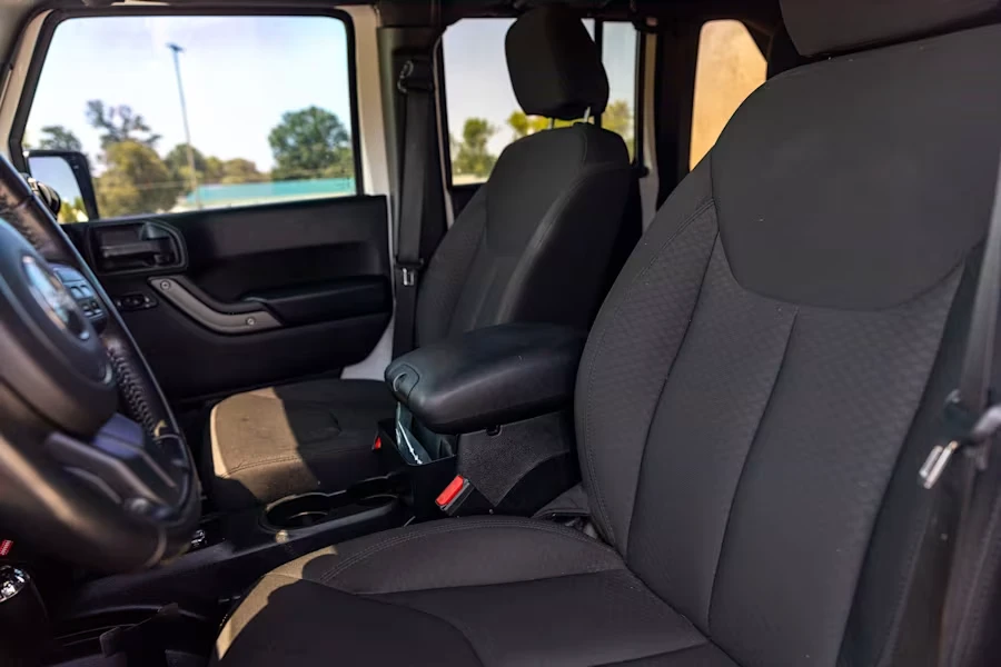 2017 Jeep JK Wrangler - Image 25 of 31