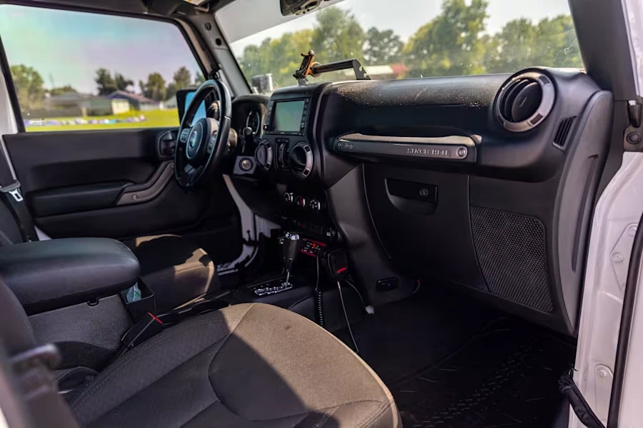 2017 Jeep JK Wrangler - Image 21 of 31