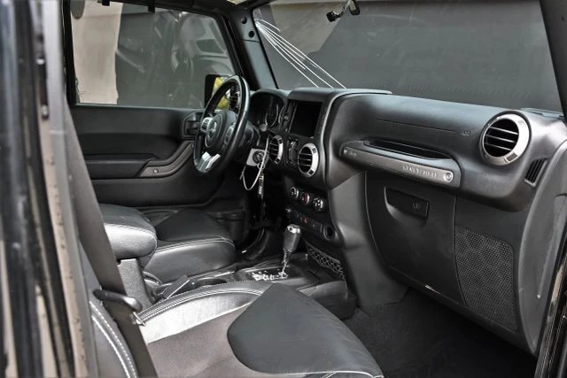 2017 Jeep JK Wrangler - Image 14 of 21