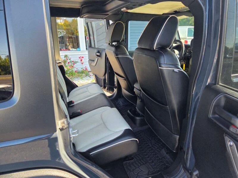 2017 Jeep JK Wrangler - Image 11 of 20