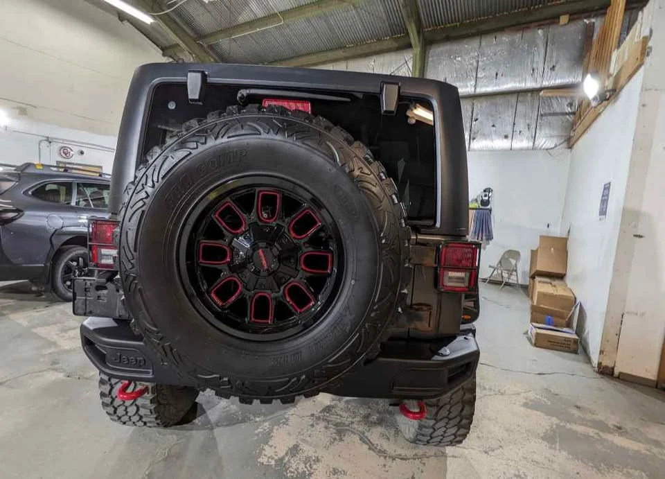 2017 Jeep JK Wrangler - Image 4 of 5