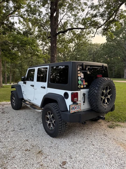 2017 Jeep JK Wrangler - Image 5 of 16
