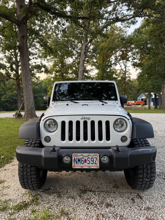 2017 Jeep JK Wrangler - Image 3 of 16