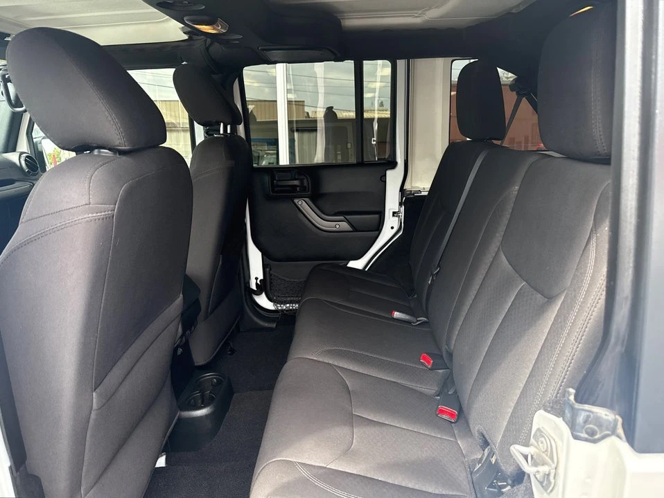 2017 Jeep JK Wrangler - Image 2 of 6