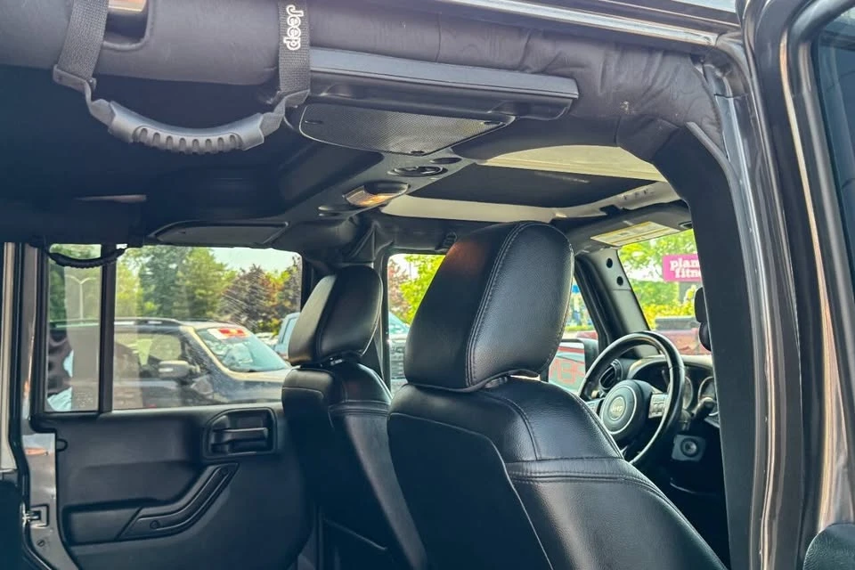 2017 Jeep JK Wrangler - Image 18 of 20