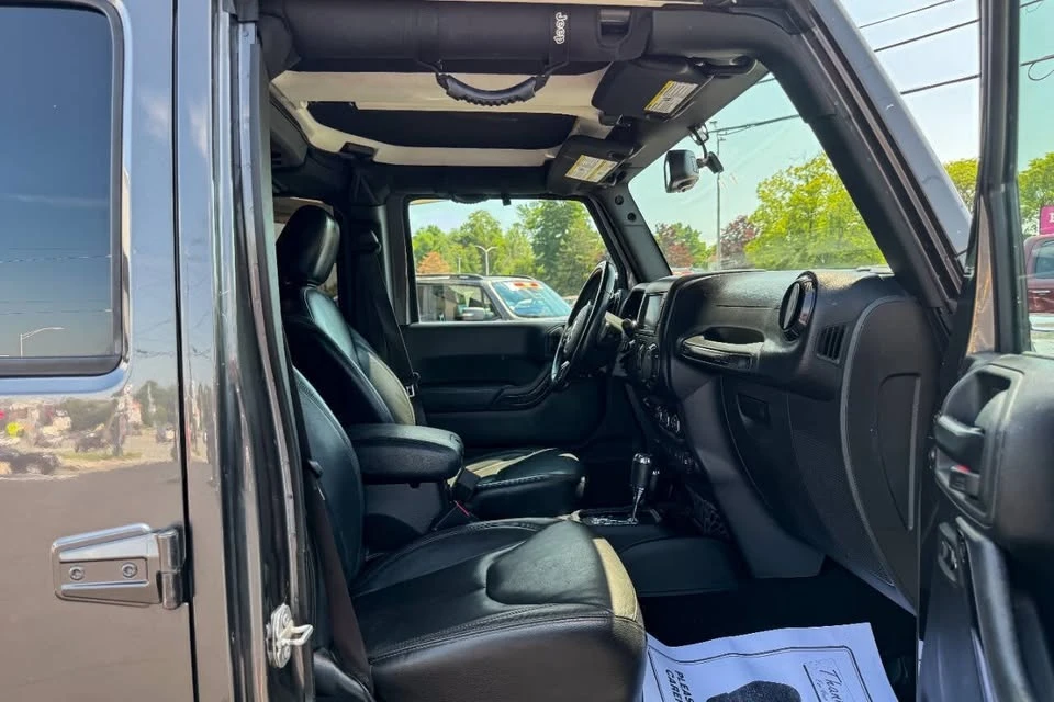 2017 Jeep JK Wrangler - Image 15 of 20