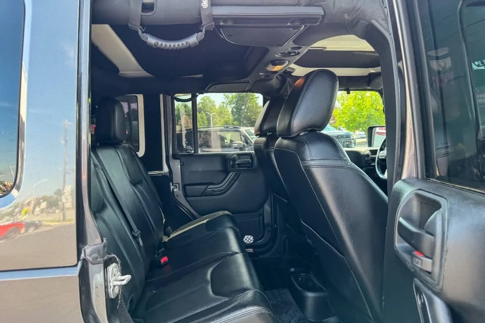 2017 Jeep JK Wrangler - Image 17 of 20