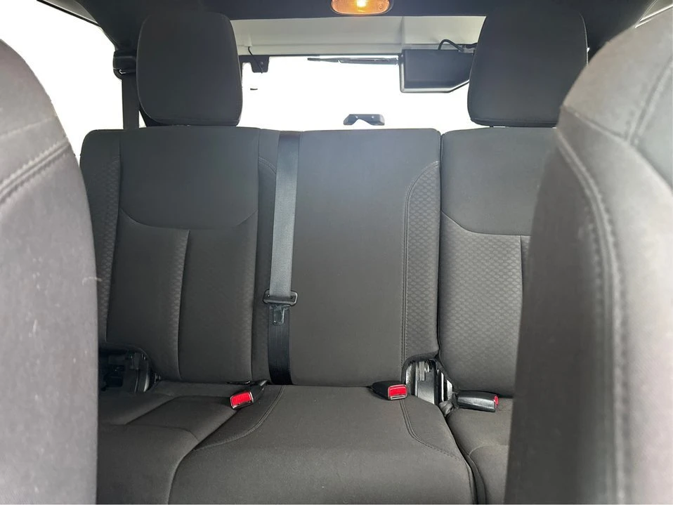 2017 Jeep JK Wrangler - Image 4 of 6
