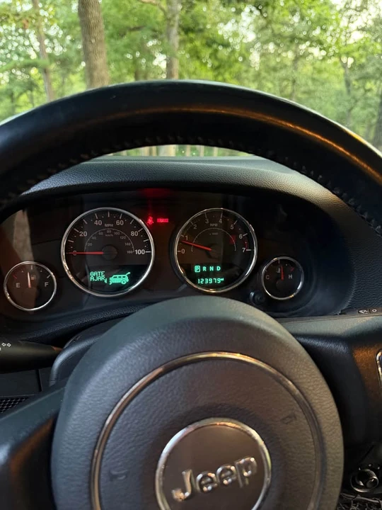 2017 Jeep JK Wrangler - Image 16 of 16