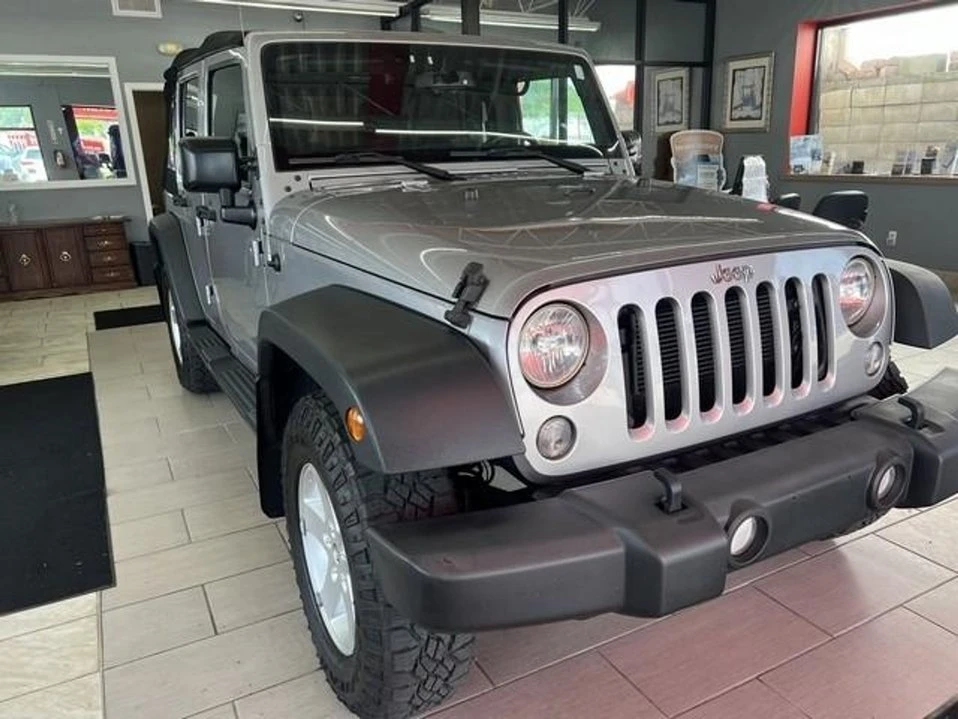 2017 Jeep JK Wrangler - Image 3 of 20