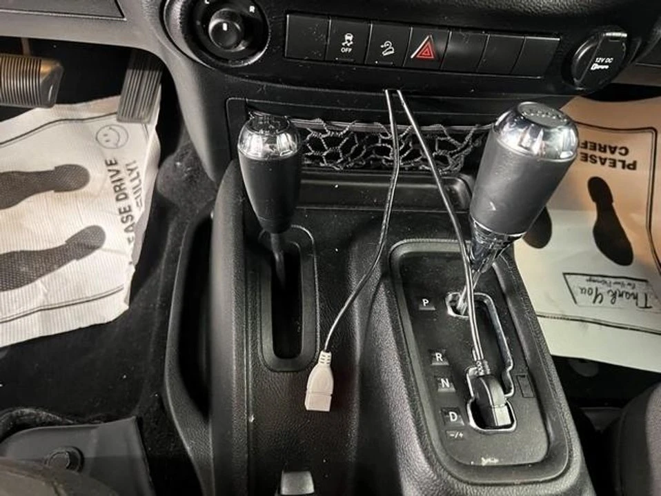 2017 Jeep JK Wrangler - Image 15 of 20